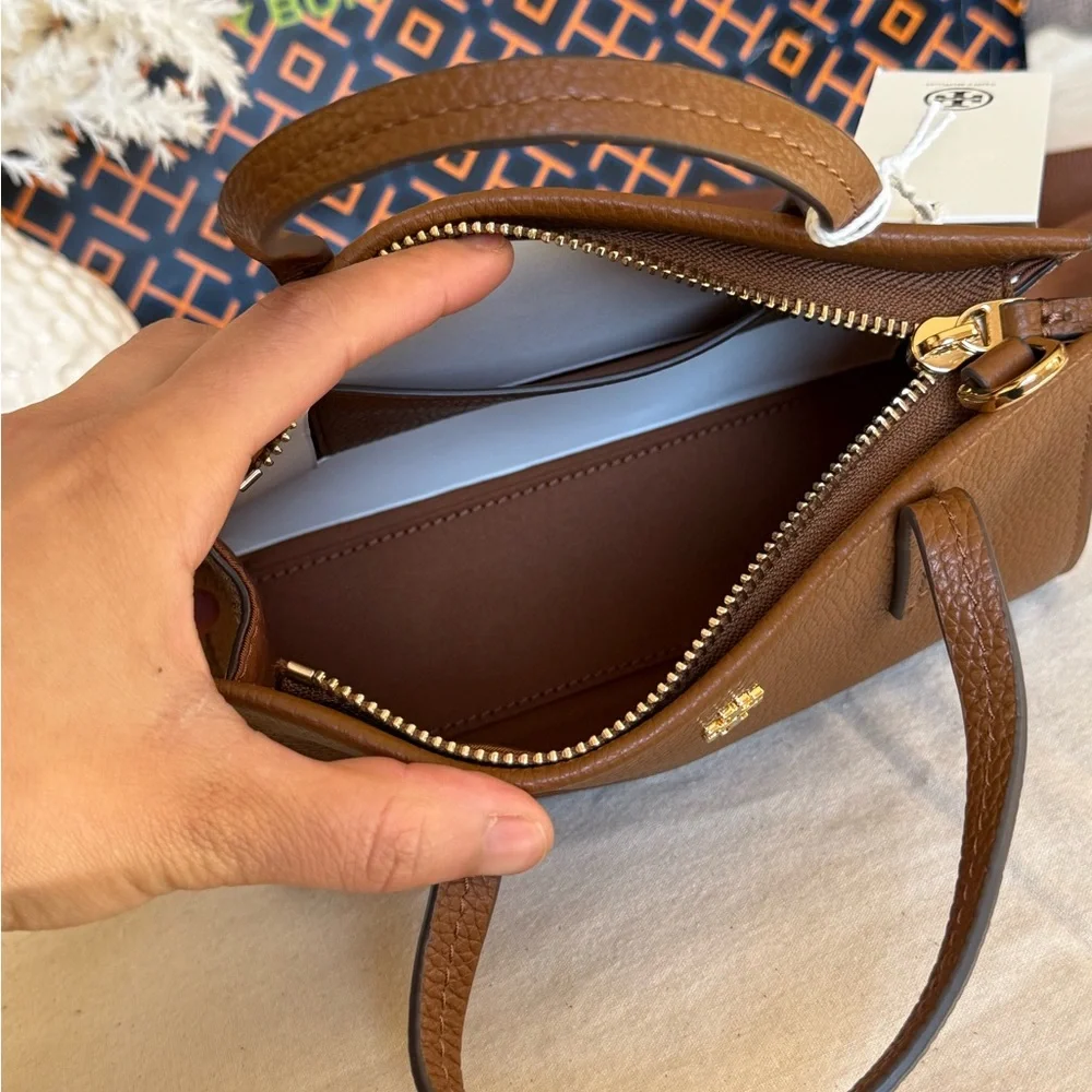 NWT , Tory Burch Blake mini Brown tote Bag ( crossbody )